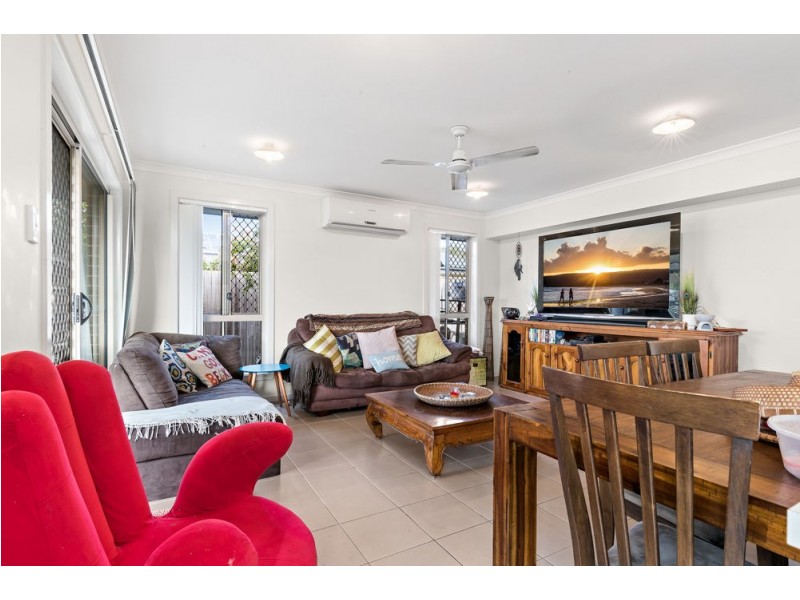 81 Sandstone Boulevard, Ningi QLD 4511