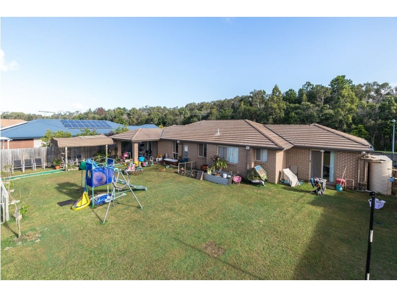 81 Sandstone Boulevard, Ningi QLD 4511
