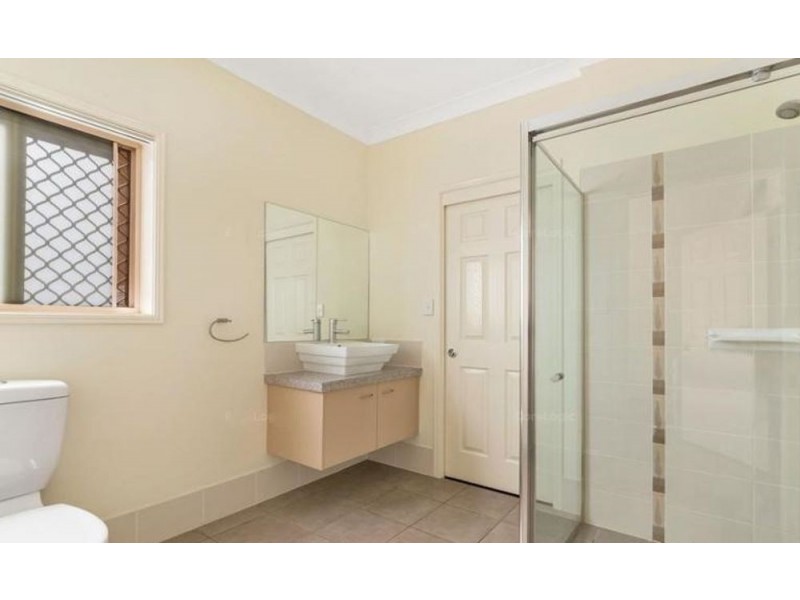 39 Raptor Parade, Banksia Beach QLD 4507