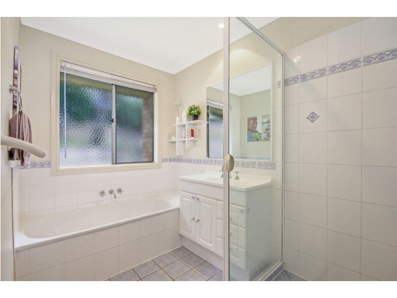8 Matterhorn Drive, Narangba QLD 4504