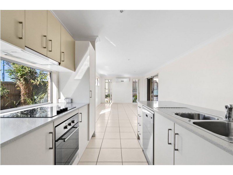 34 Soward Court, Morayfield QLD 4506