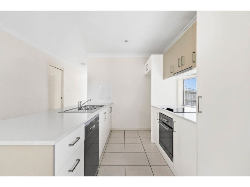 34 Soward Court, Morayfield QLD 4506