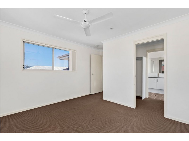 34 Soward Court, Morayfield QLD 4506