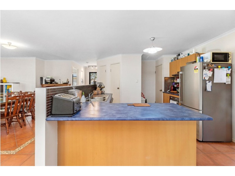 16 Woodforde Court, Morayfield QLD 4506