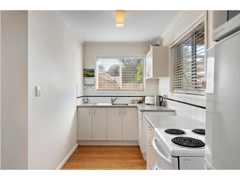 14 James Road, Beachmere QLD 4510