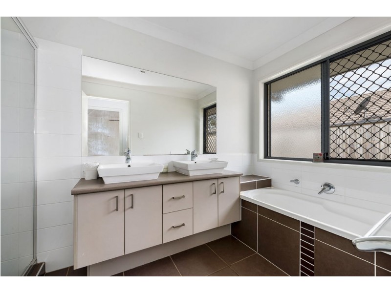 54 Van Beelen Street, Caboolture QLD 4510