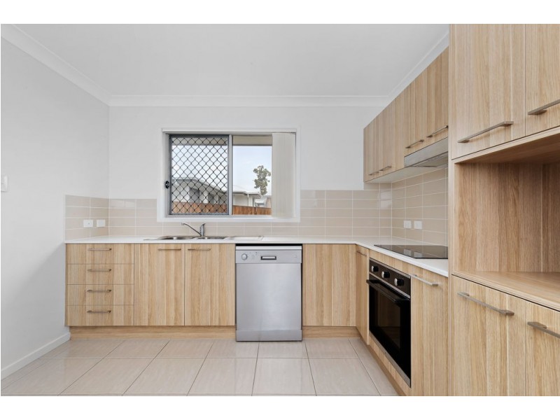 12 Cronin Street, Morayfield QLD 4506