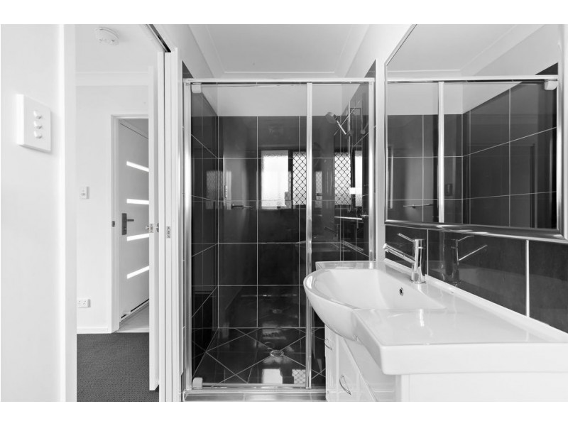 12 Cronin Street, Morayfield QLD 4506