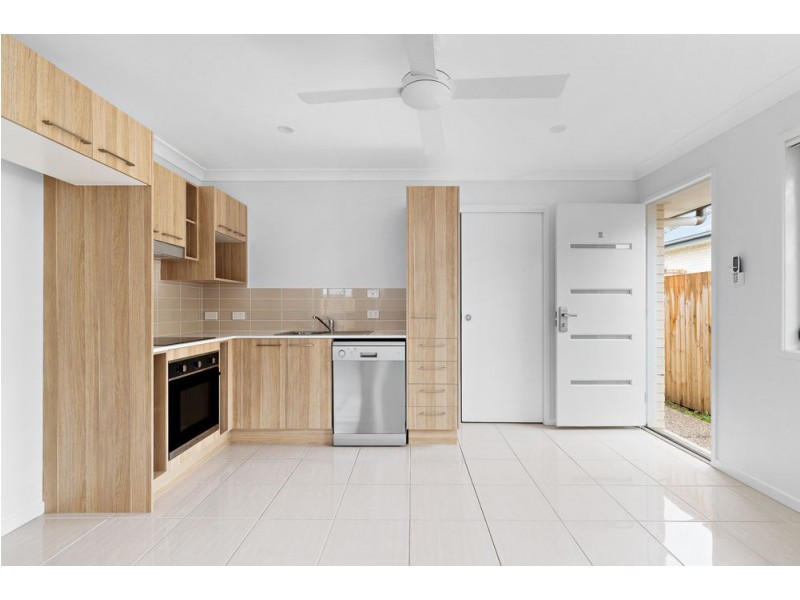 12 Cronin Street, Morayfield QLD 4506