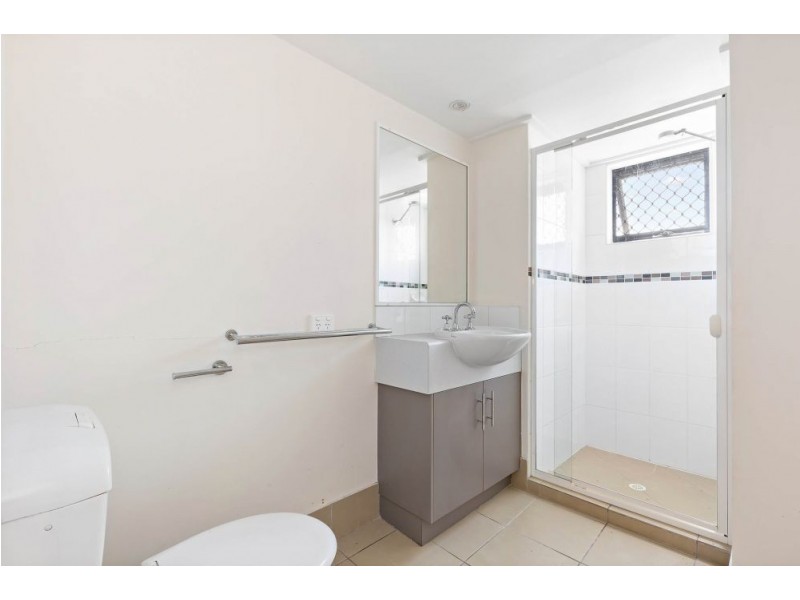 3/26 Lower King Street, Caboolture QLD 4510