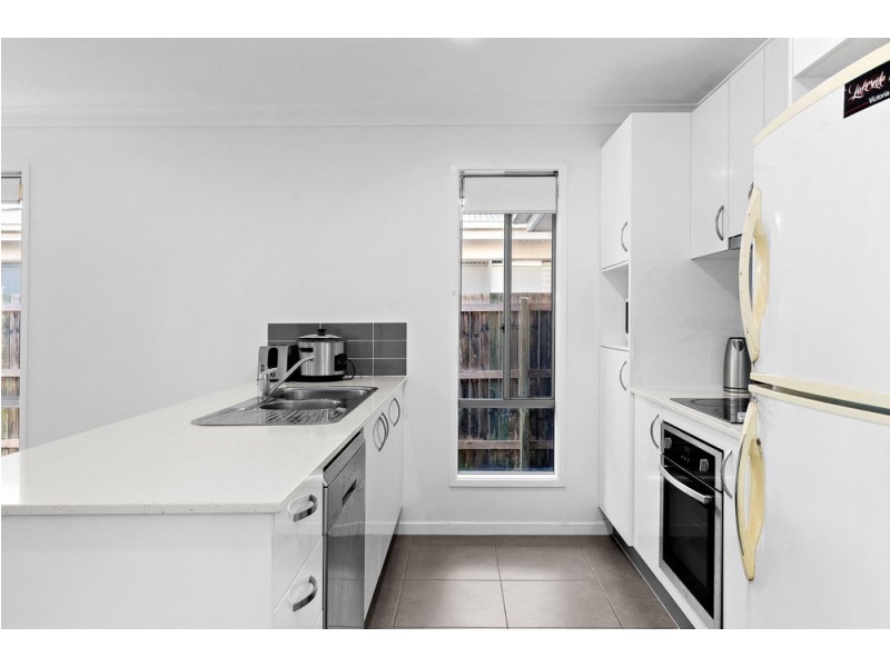 32 Sunseeker Street, Burpengary QLD 4505