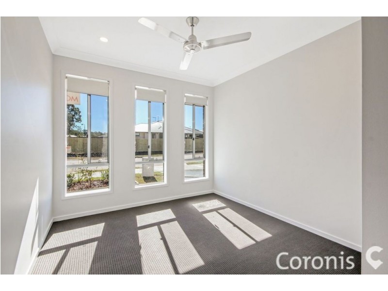 2/43 Whitehaven Street, Burpengary QLD 4505