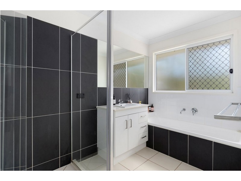 75 Lennon Boulevard, Narangba QLD 4504