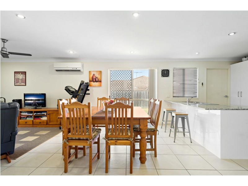 10 Bluejay Circuit, Morayfield QLD 4506
