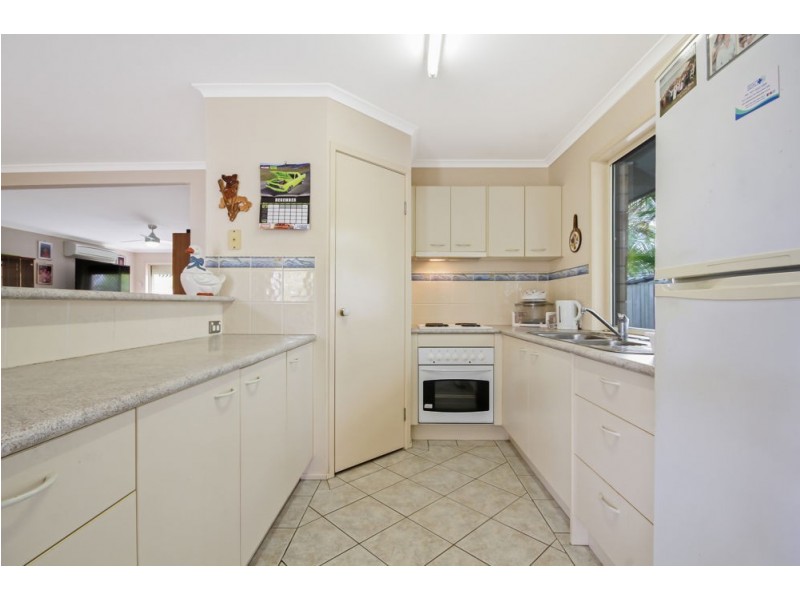 17 Oasis Court, Morayfield QLD 4506