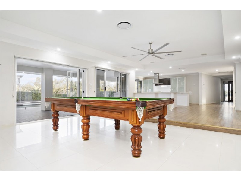 149-151 Cocos Drive, Ningi QLD 4511