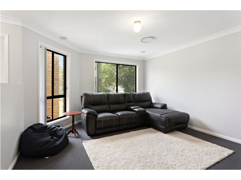 20 Cootamundra Crescent, Narangba QLD 4504
