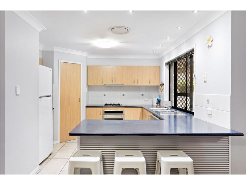 20 Cootamundra Crescent, Narangba QLD 4504