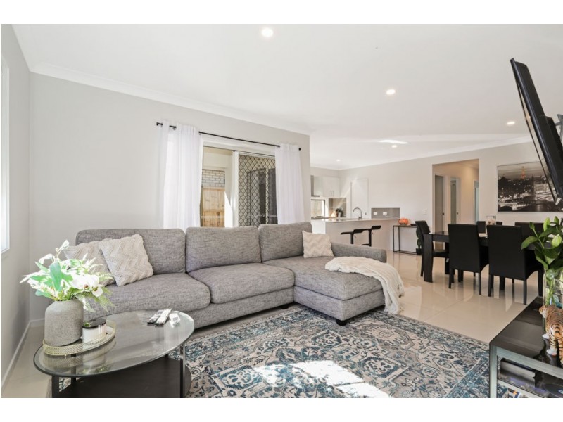 3 Scenery Crescent, Narangba QLD 4504