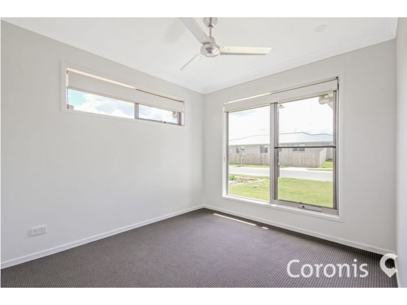 2/5 Whitehaven Street, Burpengary QLD 4505