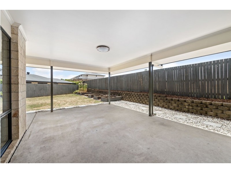 10 Wallaby Place, Morayfield QLD 4506