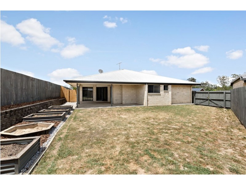 10 Wallaby Place, Morayfield QLD 4506