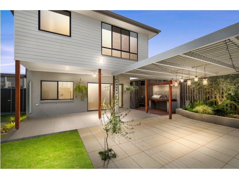 23 Hollow Crescent, Narangba QLD 4504