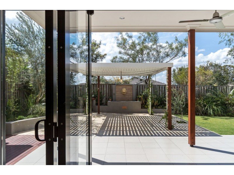 23 Hollow Crescent, Narangba QLD 4504