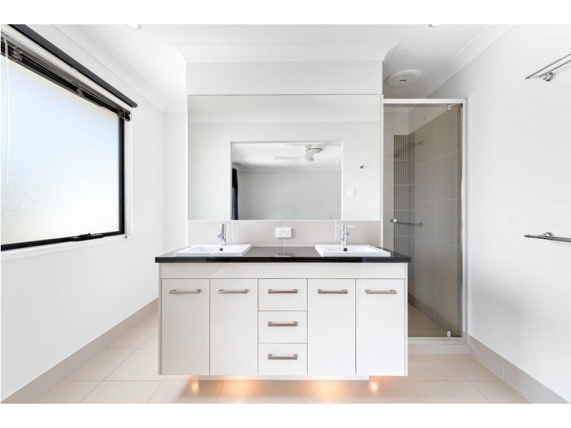 23 Hollow Crescent, Narangba QLD 4504