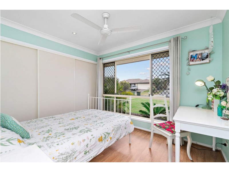 21 Leichhardt Avenue, Rothwell QLD 4022