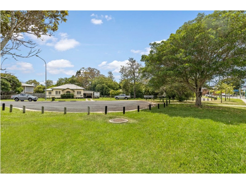 1 Francis Street & 41 Lower King Street, Caboolture QLD 4510