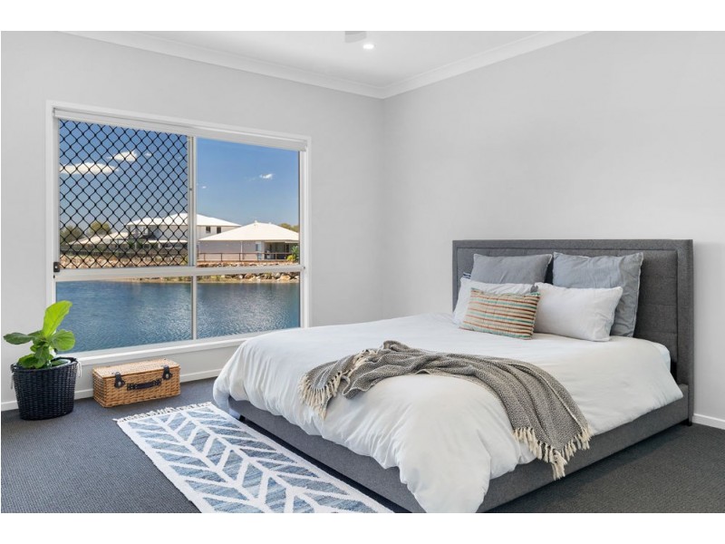 26 Coffey Court, Beachmere QLD 4510