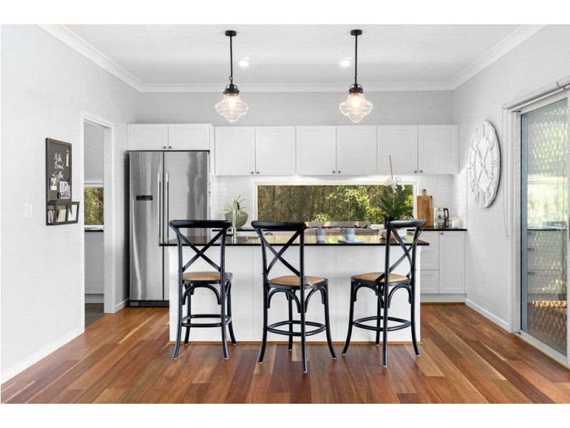 26 Coffey Court, Beachmere QLD 4510