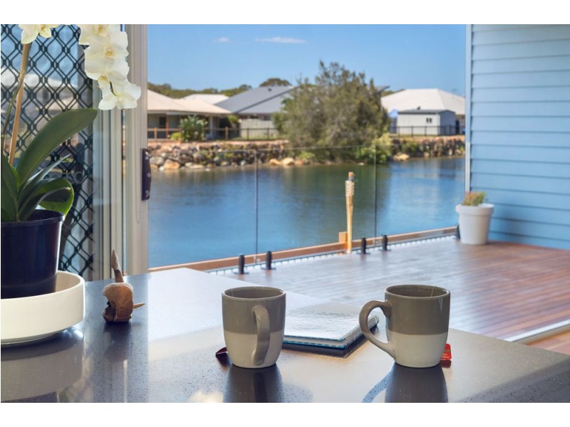 26 Coffey Court, Beachmere QLD 4510