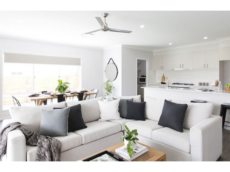 7 Tallowwood Street, Caboolture South QLD 4510