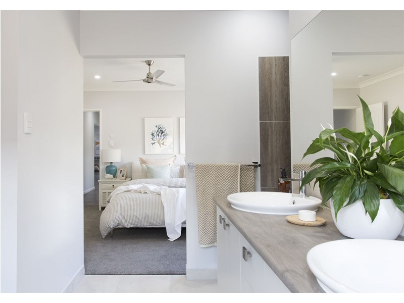 7 Tallowwood Street, Caboolture South QLD 4510