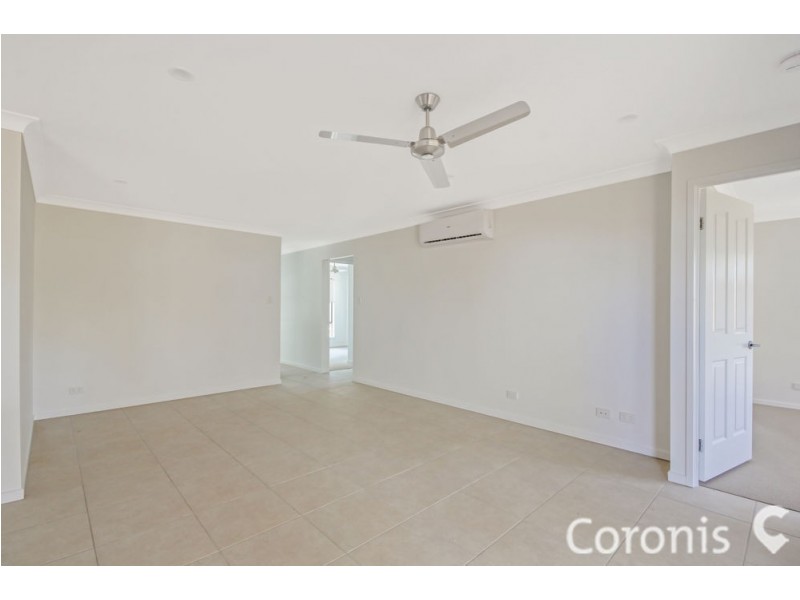 1/6 Sunseeker Street, Burpengary QLD 4505