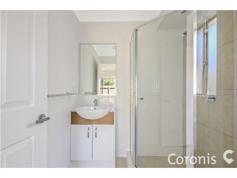 1/6 Sunseeker Street, Burpengary QLD 4505