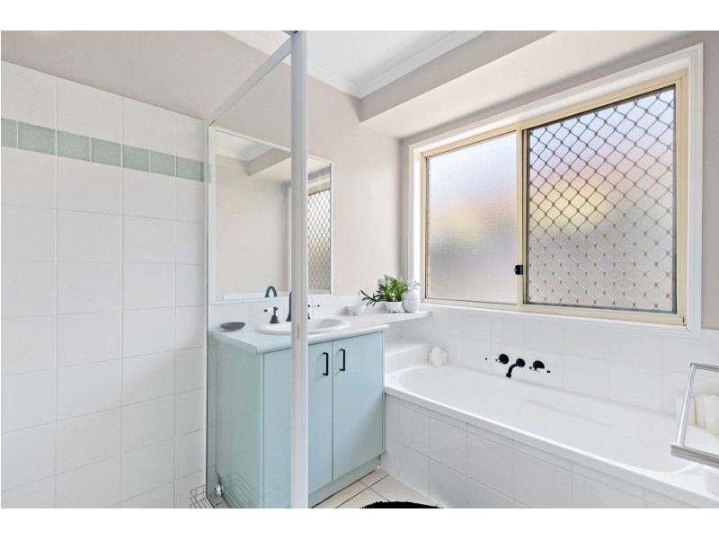 22 Paterson Place, Narangba QLD 4504