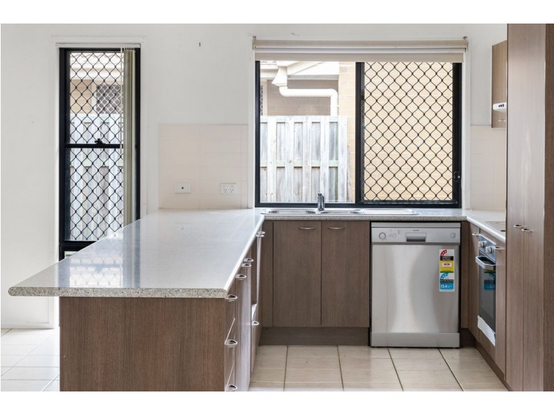 97 Hollywood Avenue, Bellmere QLD 4510