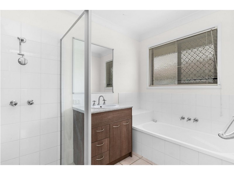 97 Hollywood Avenue, Bellmere QLD 4510