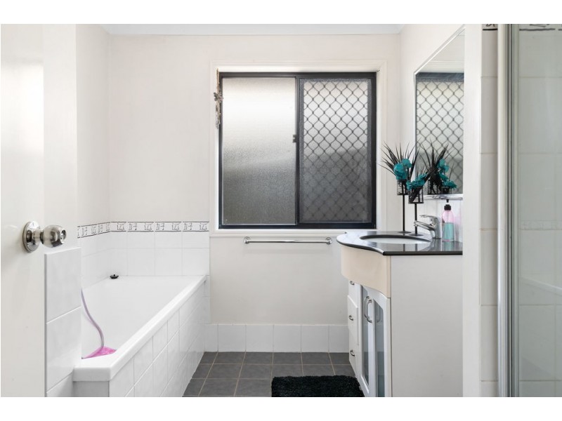 39 Woodrose Road, Morayfield QLD 4506