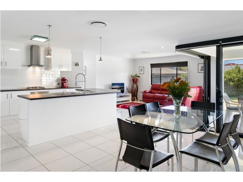 9 Wallaby Place, Morayfield QLD 4506