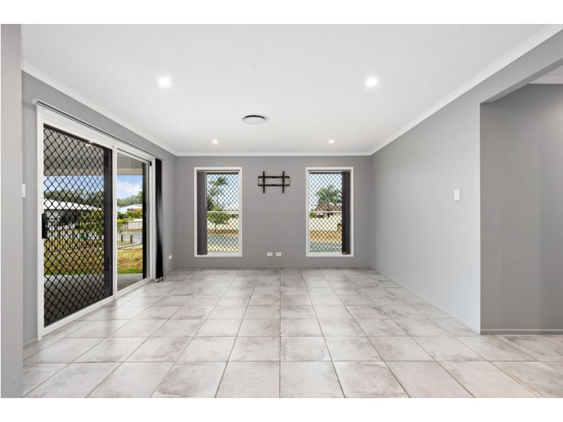 12 Sanctuary Court, Bongaree QLD 4507