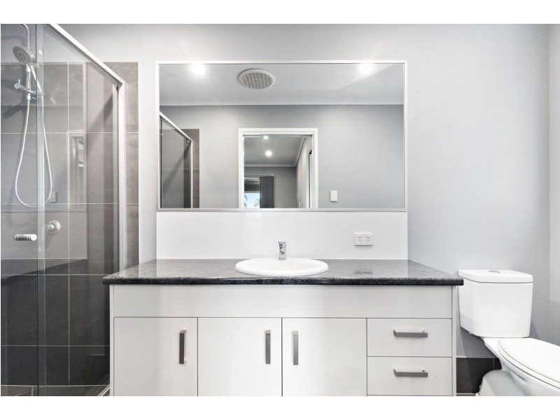 12 Sanctuary Court, Bongaree QLD 4507