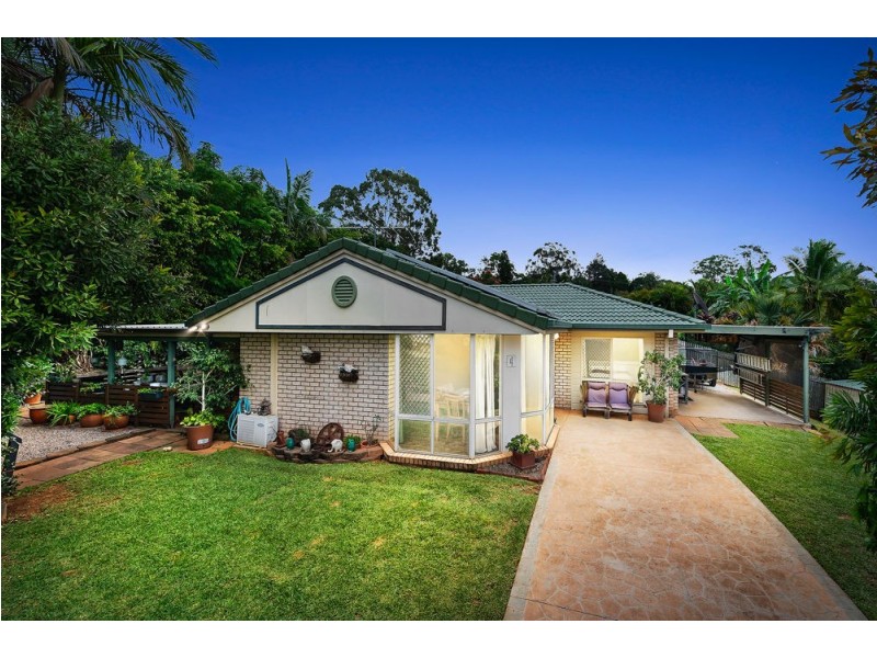 4 Areca Court, Narangba QLD 4504