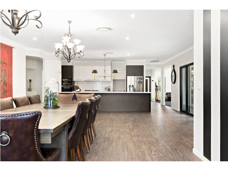 6 Dianella Close, Narangba QLD 4504