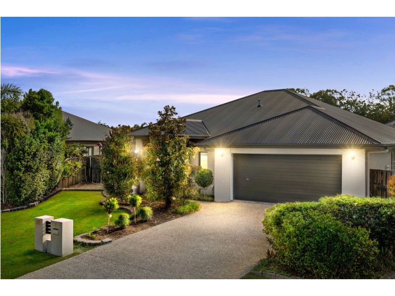 6 Dianella Close, Narangba QLD 4504