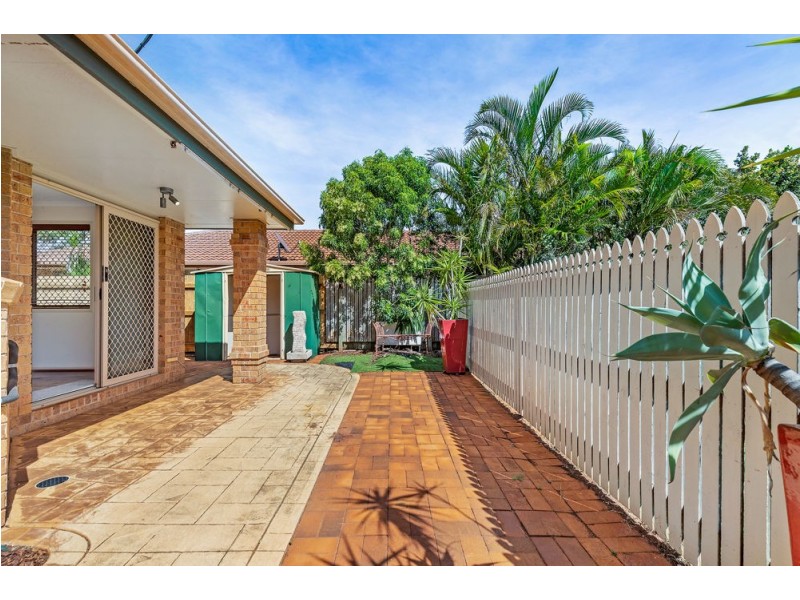 4/2 Josephine Street, Redcliffe QLD 4020