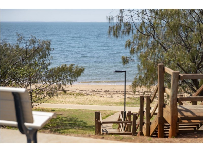4/2 Josephine Street, Redcliffe QLD 4020